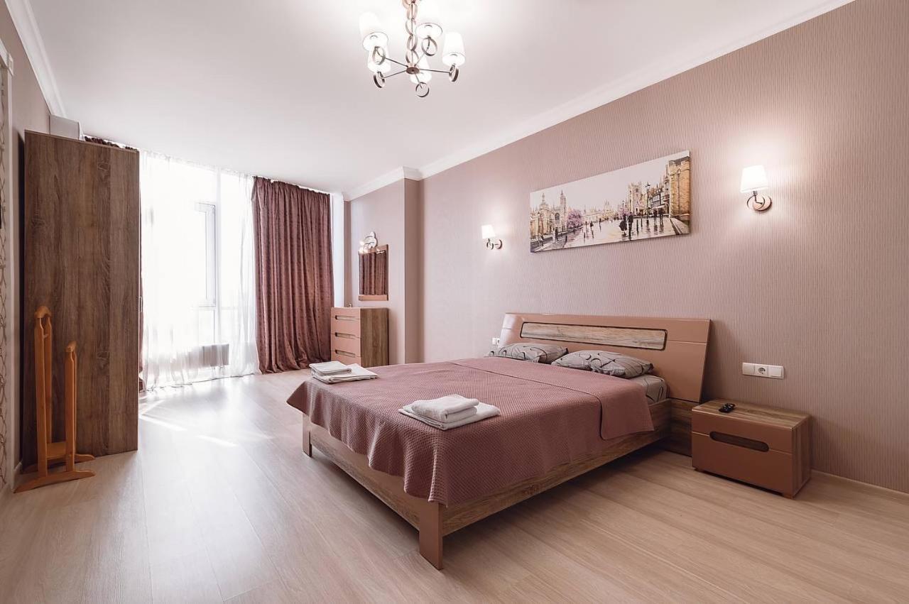 Ferienwohnung Gagarin Plaza Sea View Apart Arcadia 198 Odessa Exterior foto